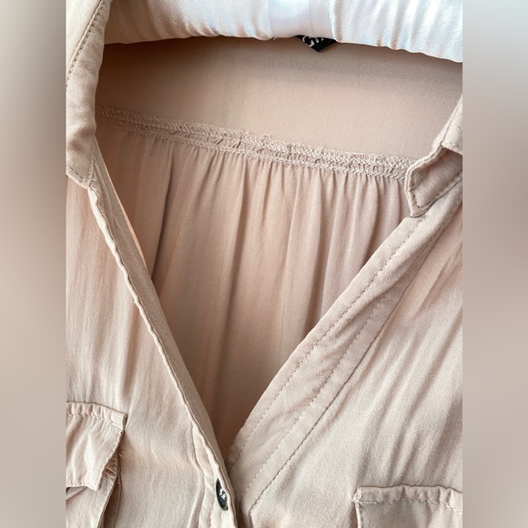 Divided H&M Cargo Button Up Shirt Beige Size 36 - Picture 8 of 13